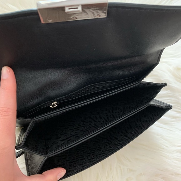 MICHAEL KORS Black & Silver Envelope Clutch - Picture 4 of 7
